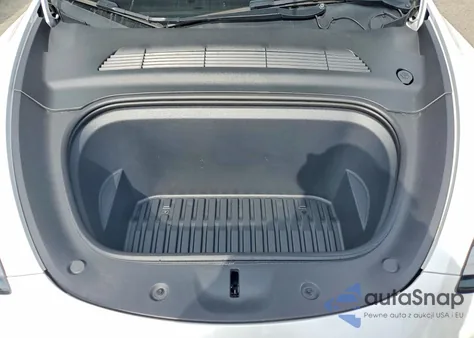 2023 Tesla Model Y from USA, damaged, VIN 7SAYGDEE3PA030132